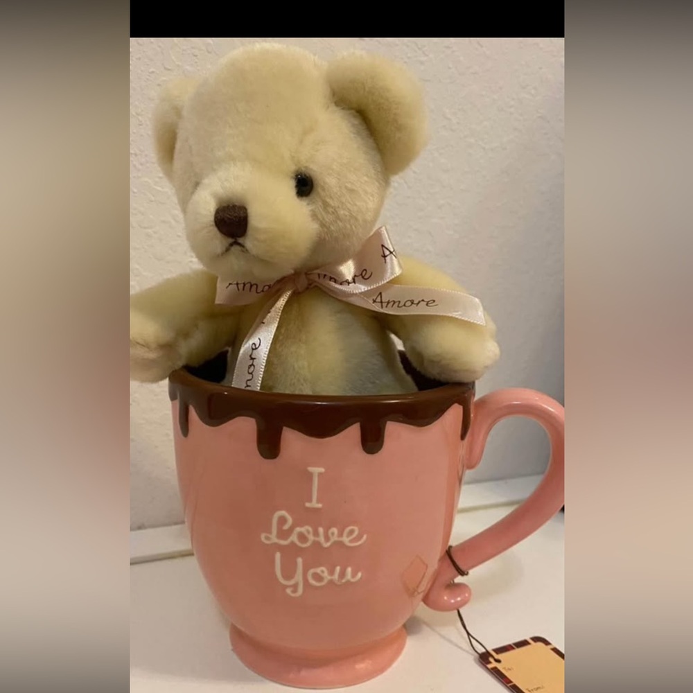 💘VICTORIAS SECRET Silky Slip & PINK
Set Long Pajama & Mug & Teddy🧸& Slippers - Picture 5 of 12